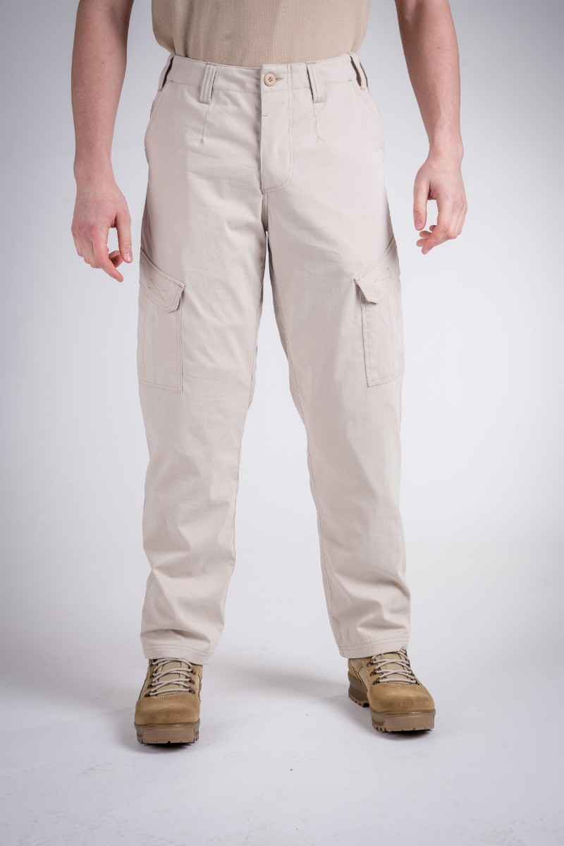 Cargo pants beige
